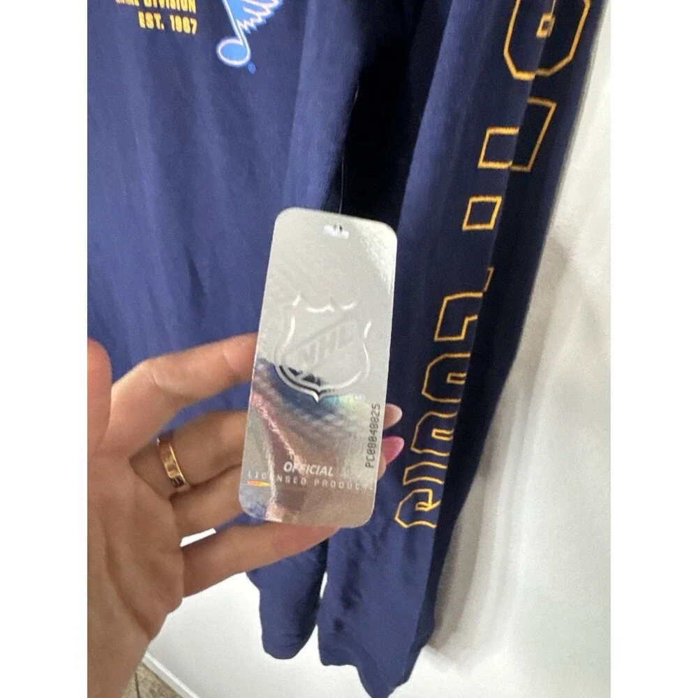 St. Louis Blues NHL Long Sleeve Shirt Blue Size S Officially Licensed